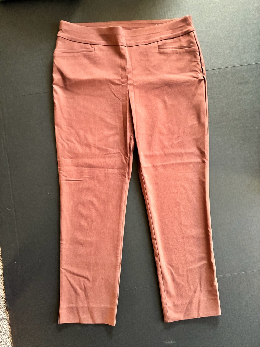 NWT Chico's So Slimming Ponte Pants - chocolate fondant.. women’s 8p